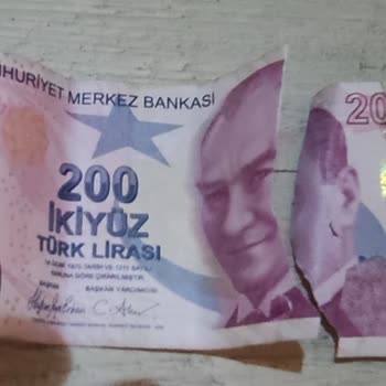 Akbank ATM Paramı Yırttı