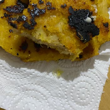 BİM'den Aldığım Lezita Marka Şinitzelde Tavuk Tüyleri