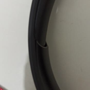 JBL Kulaklıkta Kafa Ustu Çıkmaya Başladı