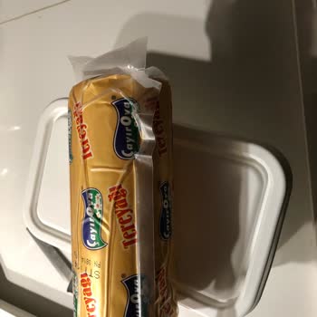 Çayırova Süt Ürünleri Tereyağım Küfleniyor Ve Renk Değiştiriyor