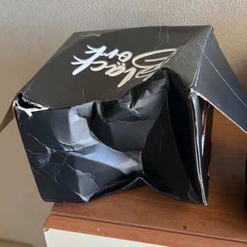BlackBörk Kutu Ve Siparişim Kötü Durumda
