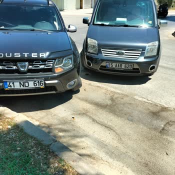 Renault Dacia Duster Aracımın Bu Zamanda Bile Bulanmayan Parçaları Var