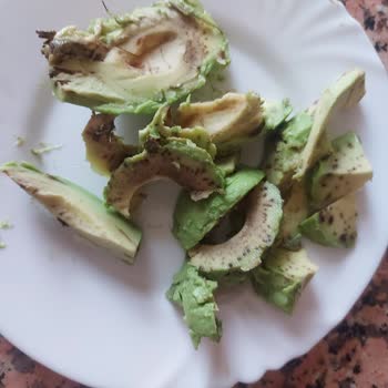 Maltepe Merkez Carrefoursa Alışveriş Merkezi Çürük Avokadolar: Carrefour'dan Aldığım Ürünler Hakkında Şikayet