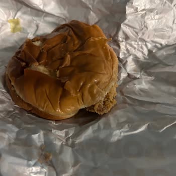 Popeyes Yemekler Ezilmiş Halde