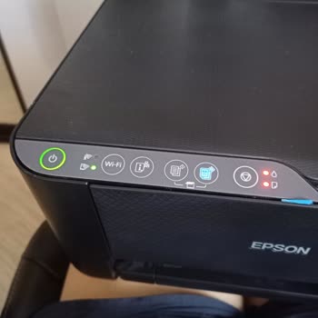 Принтер Epson L3250 : Не Работает После Обновления. Кнопки Не Реагируют.