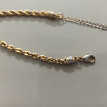 Bijutakı Mağazasında Sürekli Renk Atan Bileklik Sorunu!