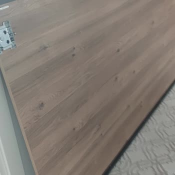 Enza Home Dolap Kapağı Üzerime Düştü