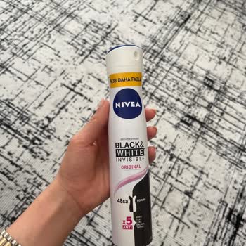 Nivea Deodorant Sonrası Tenimde Kararma Oldu