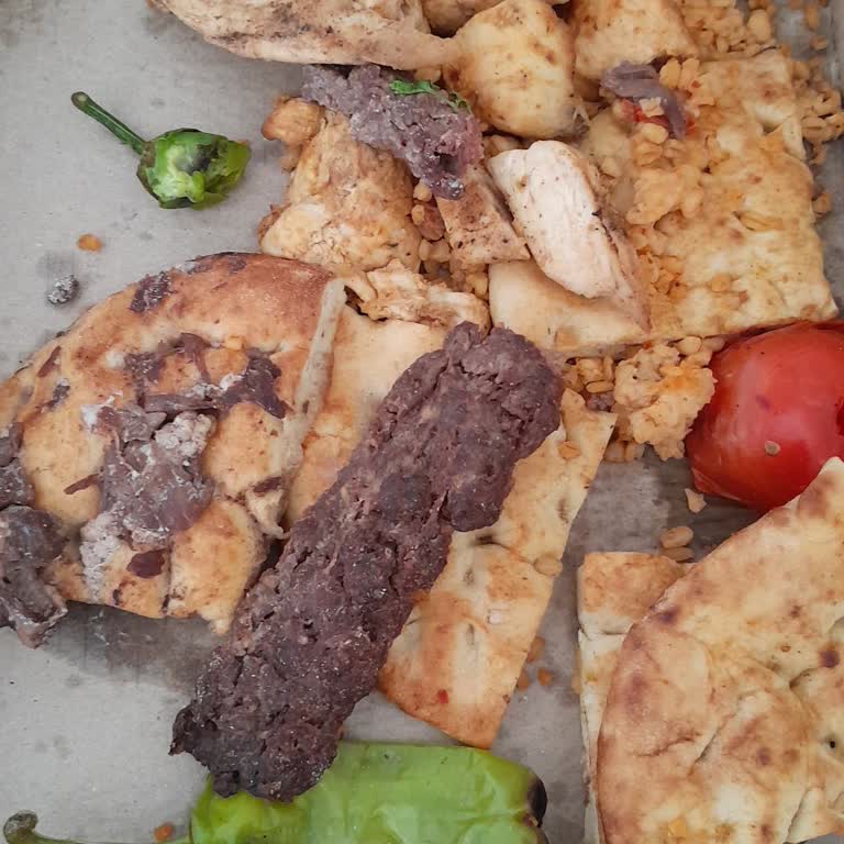 Tatlıses Lahmacun Pişmanlığı