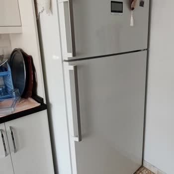 Bosch XXL Üstten Buzluklu Buzdolabı