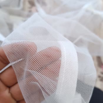 Fest Danışmanlık ve Depolama Siyah Mıknatıslı Sineklik Aldım Bildiğimiz Beyaz Tül Perde Yollamışlar