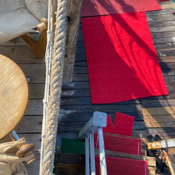 Azura Deluxe Otel Azura Deluxe Resort'te Güvenlik Sorunu: Kaygan Zeminde Kaza Ve İlgisizlik