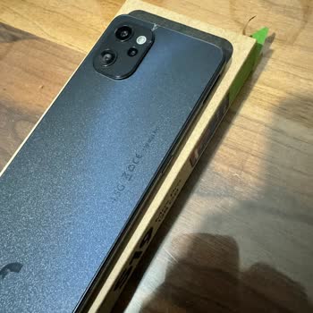 Reeder Servis Kırıp Telefonu Kullanıcı Hatası Diye Yolladı!