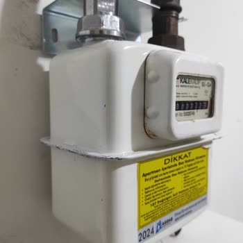 AGDAŞ Yeni Diye Taktıkları Saate Bakar Mısınız