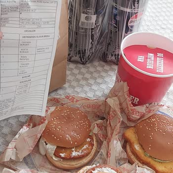 Saloon Burger Pakette Sorumsuzluk, Ürün Eksikliği