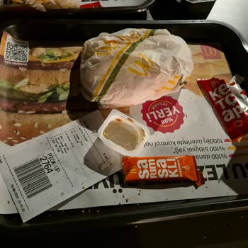 McDonald's Ankara Şubesinde Hizmet Eksikliği Ve Yanlış Sipariş