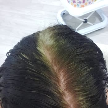 Loreal Paris Saç Boyası Renk Sorunu Ve Koku Problemi