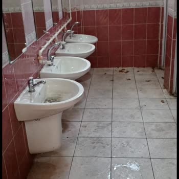 Çekmeköy Nişantepe İlkokulu Tuvaletleri Pislik İçinde!