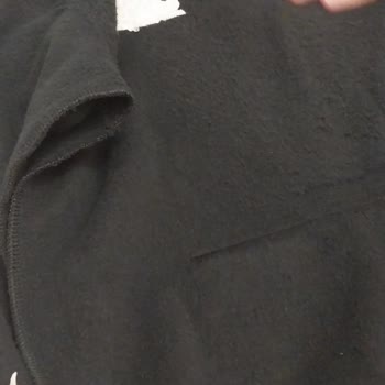 Gebze İntersivin Enka Okul Sweatshirtü Tüylenme Problemi
