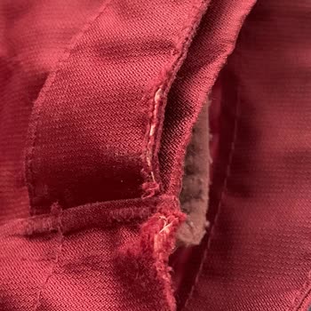 The North Face Jacket Tear Not Repaired, Poor Customer Service Experience