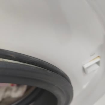 Yeni Alınan Siemens Çamaşır Makinesi Paslandı Ve Sorun Çıkardı