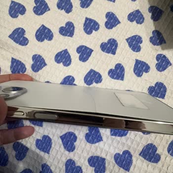 Reeder S23 Pro: Kendi Kendine İşleyen Ve Patlama Riski Taşıyan Telefon