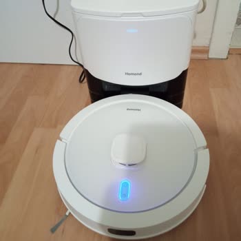 Karaca Züccaciye Homend Robot Süpürge Karaca Arızalı Ürün Göndermiş.