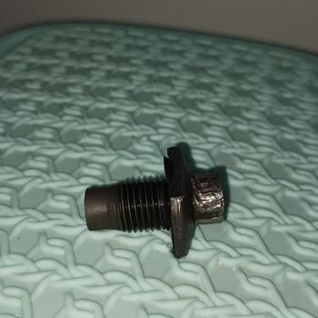 Konfiat Özel Servis Kalitesiz Parçalarla Araç Bakımı Mağduriyeti