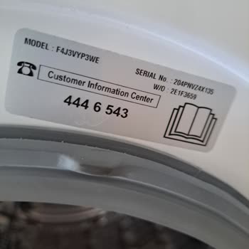 LG Garantili Olmasına Rağmen Körük Ücreti 2900 TL Parça Ücreti İsteniyor.