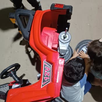 Pilsan Akülü Arabanın Tekerlekleri Çıkıyor!