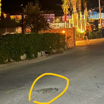 1 Aylık Aracın Bridgestone Turanza T005 Lastiğim Yarıldı