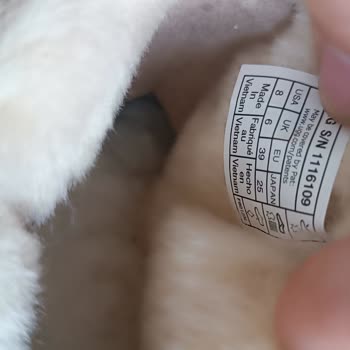 Boyner'den Aldım Bir Tane, Eve Geldim İki Tane, Bilin Bakalım Bu Ne?