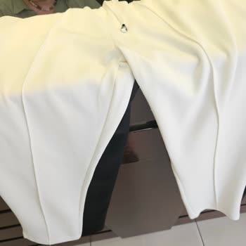 Marka Plaza Kaliteli Diye Aldığımız Pantolonlar Tüylenme Sorunu Yaşattı