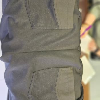 Marka Plaza Kaliteli Diye Aldığımız Pantolonlar Tüylenme Sorunu Yaşattı