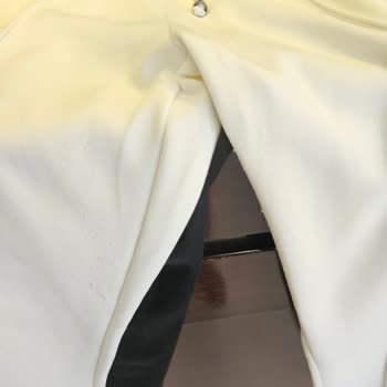 Marka Plaza Kaliteli Diye Aldığımız Pantolonlar Tüylenme Sorunu Yaşattı