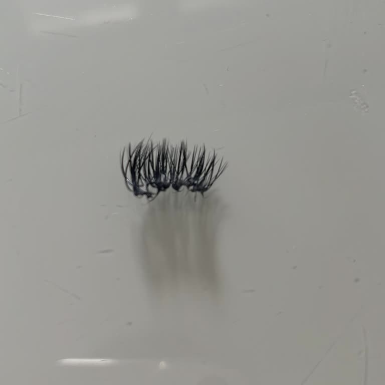 Karamel Güzellik Ve Solaryum Merkezi İpek Kirpik Şikayetim