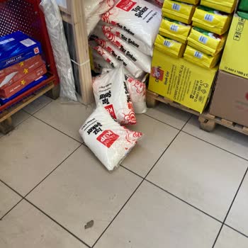 Şok Market Mağaza Kirliliği Manavın Çürüklüğü