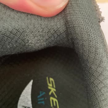 Skechers Kalitesiz Ayakkabı Satıyor!