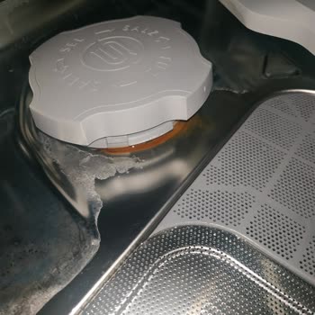 Beko 4044 Bulaşık Makinesi Paslanma Sorunu