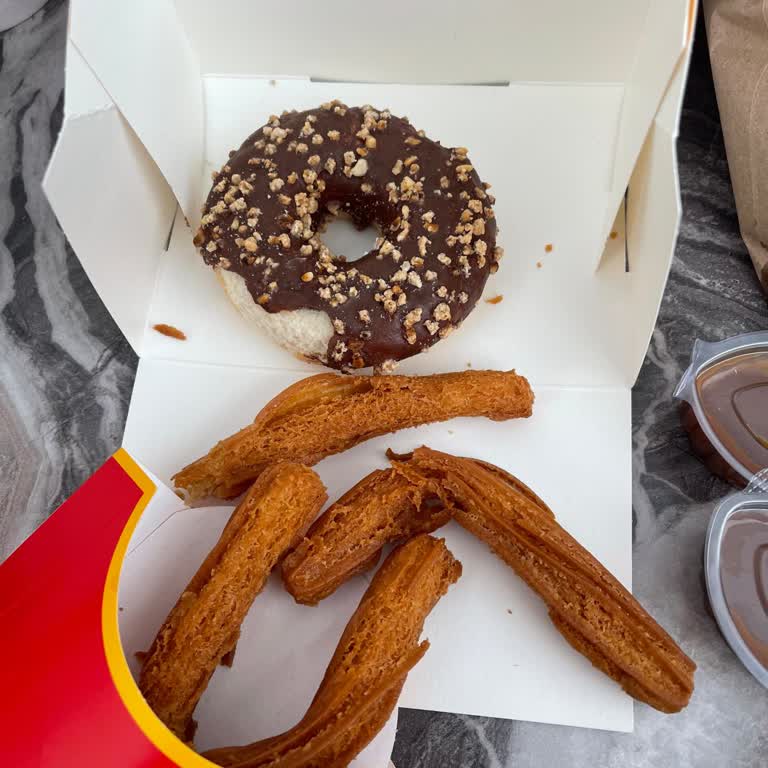McDonald's Türkmenbaşı Şubesinin Bozuk Ürün Göndermesi