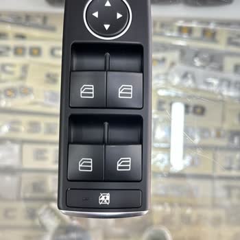 Bifolyo Arabanın Boyalarını Kaldırdı Sökerken!