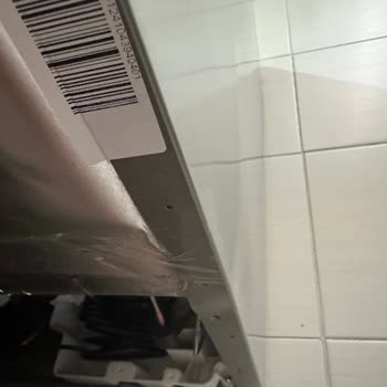 Arçelik Buzdolabı Teslimatında Vuruk ve Müşteri Hizmetleri Sorunu