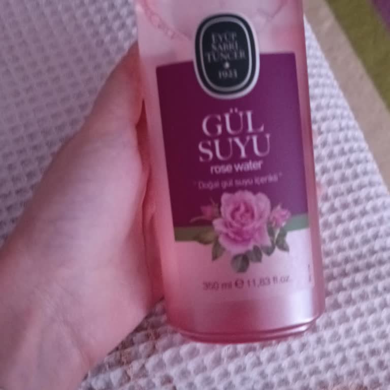 Eyüp Sabri Tuncer Markalı Gül Suyu Yüzümde Kızarıklığa Yol Açtı