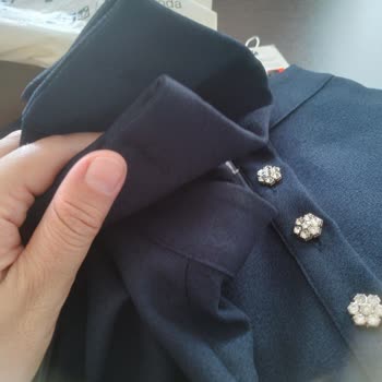 Mry Tekstil Aldığım Elbisenin Kol Düğmeleri Yok