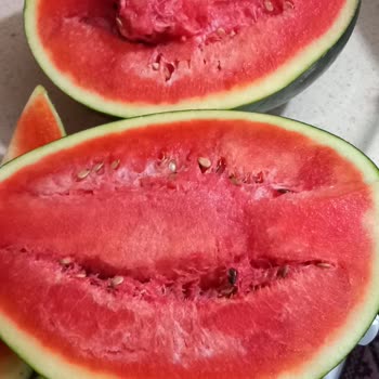 BİM'den Aldığım Karpuzun Kalitesiz Çıkması