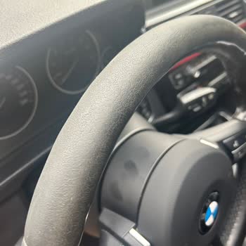 BMW Aracın Kapı Kolundaki Deforme