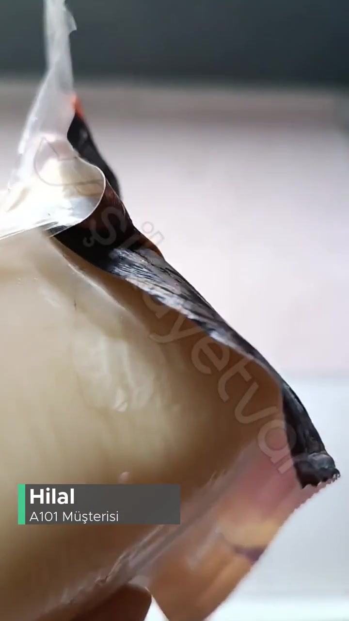 A101 Ahir Kaşar Peyniri İçinde Kıl videonun kapak resmi