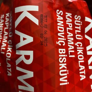 Şok Market Karmen Çikolatalı Sandviç Delik Ve Kırık