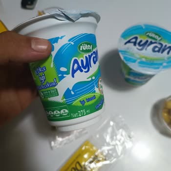 Maydonoz Döner 1L Ayranımı Göndermedi.