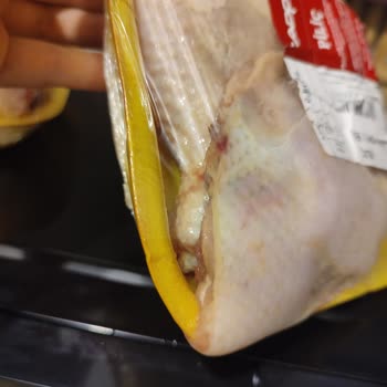 Şok Marketler Boşa Konuştuğunuz Çağrı Merkezi, Bozuk Et Gönderen Şube
